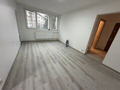 Dristor, 5 minute metrou, 5 minute mall Park Lake si parc IOR, etajul 1